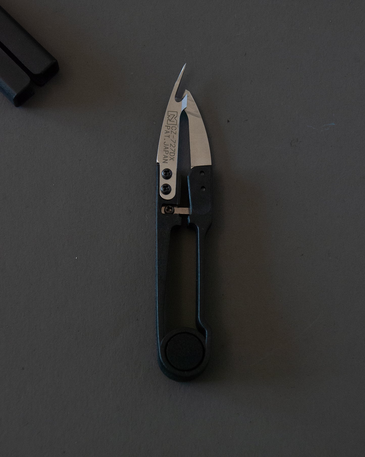 Mechanical Seam Ripper
