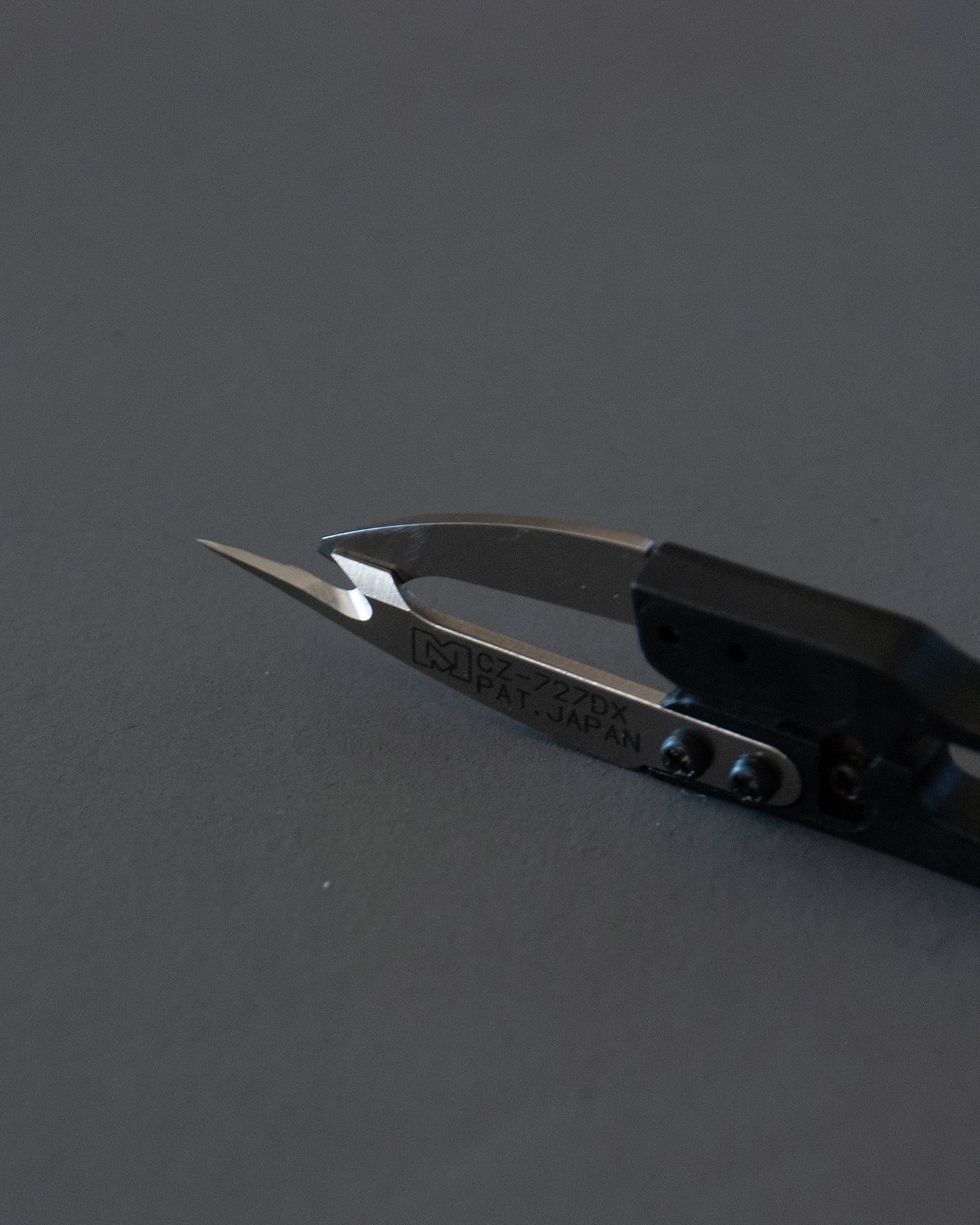 Mechanical Seam Ripper