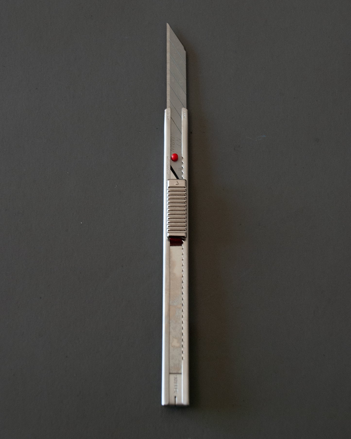 NT Cutter AD-2P (Small Cutter)